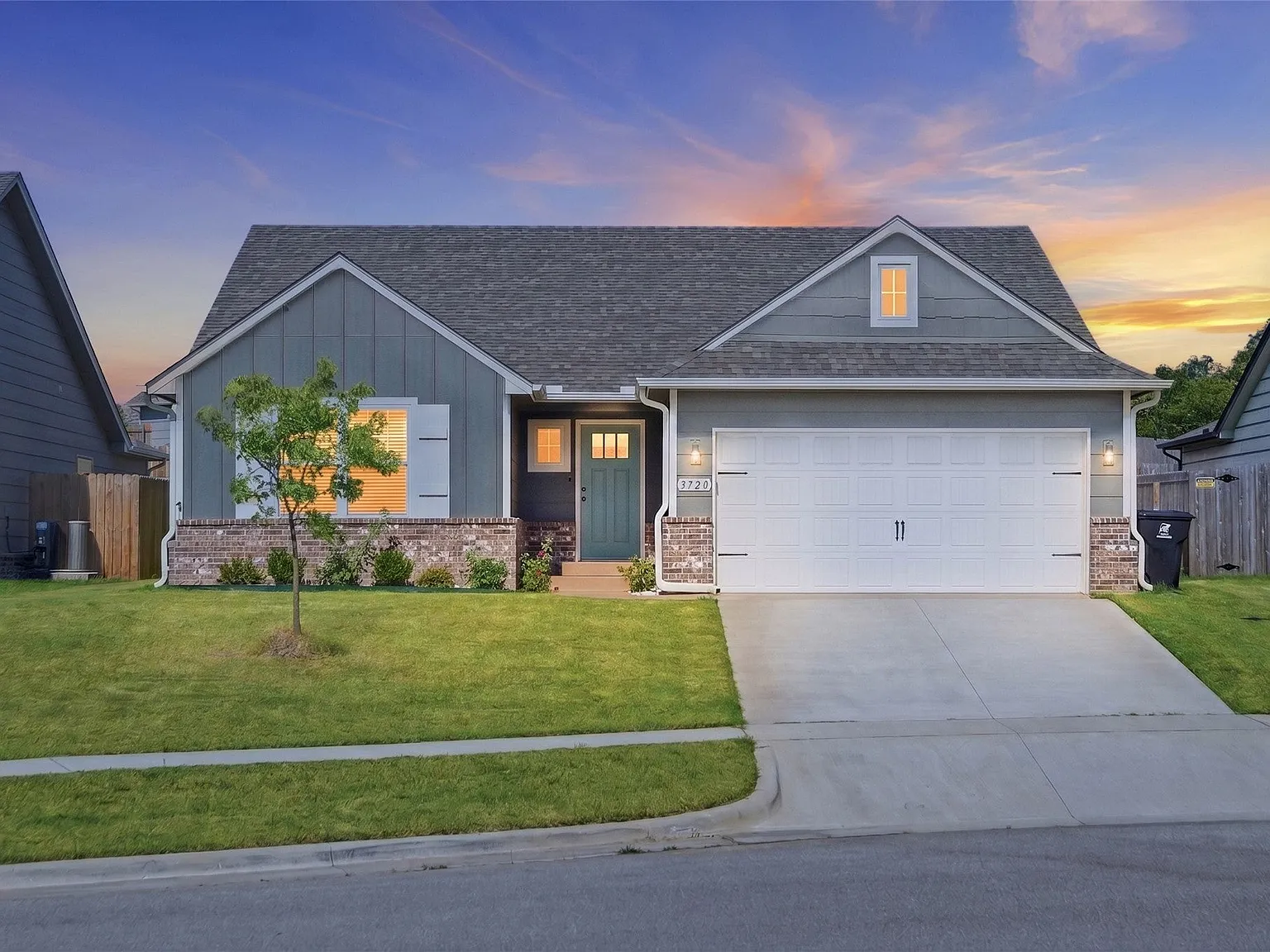 3 bed, 1495 sqft, $2,100 — Photo 1