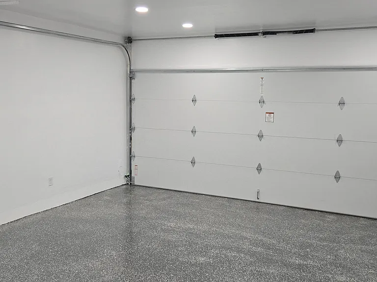 1125 S Mountain St — Photo 19