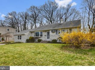 1580 Axel Ave, North Brunswick, NJ 08902