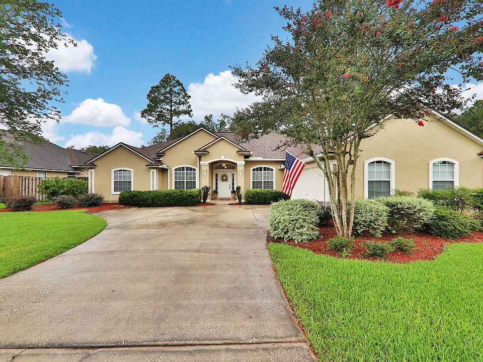 1st image of 301 Morning Glory Ln