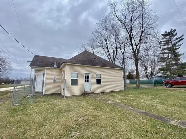 700-702 Broadway St, Bellflower, MO 63333