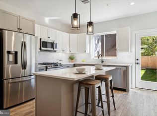 136 E Sharpnack St, Philadelphia, PA 19119