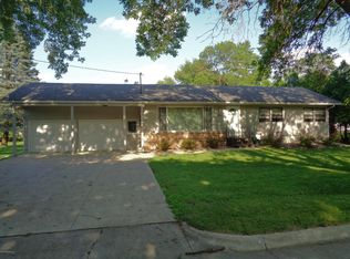 206 California St N, Brownsdale, MN 55918