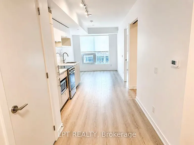 100 Queen St E #1608 — Photo 5