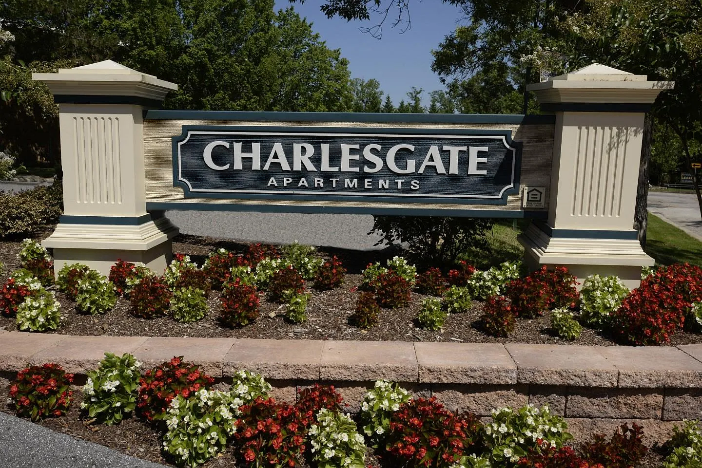 Charlesgate Apartments — Photo 1