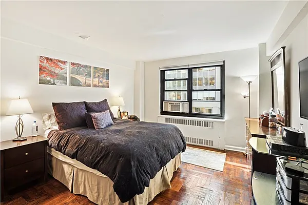 Rented by LG Fairmont Group | media 3