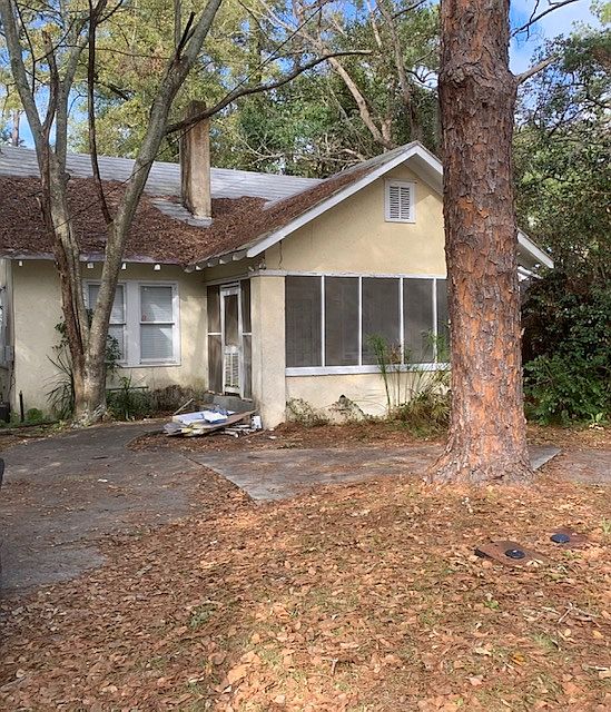 1st image of 306 E Jane St
