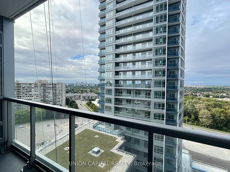 50 Upper Mall Way #1403 — Photo 34
