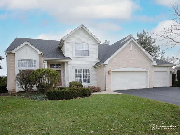 589 Linden Ln, Wauconda, IL 60084