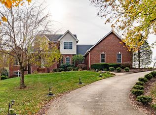 6 Wentworth Ct, Johnson City, TN 37604