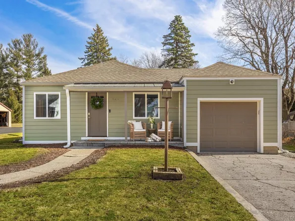 242 Randolph STREET, Walworth, WI 53184