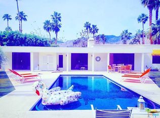 1660 Stonehedge Rd, Palm Springs, CA 92264