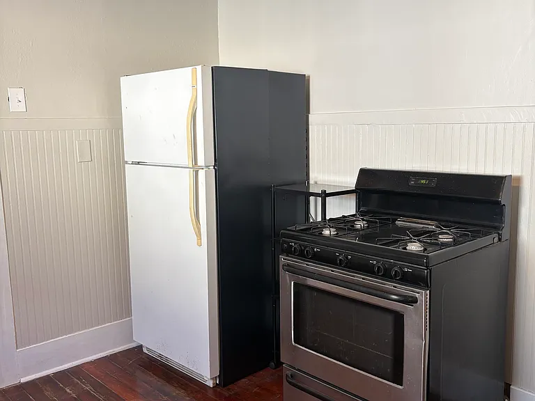 1813 Lowerline St — Photo 16