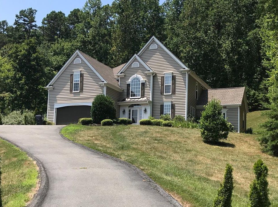 Nestled in the foothills of Mosby Mountain providing panoram