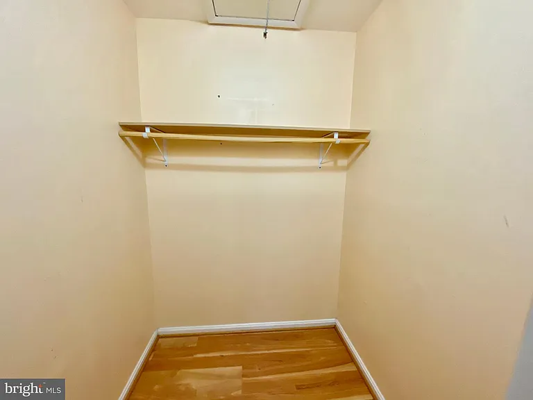 8864 Walutes Cir #C — Photo 12