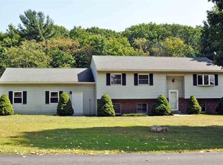 11 Kenney Way, Castleton, NY 12033