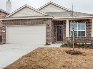 1224 Waggoner Dr, Aubrey, TX 76227