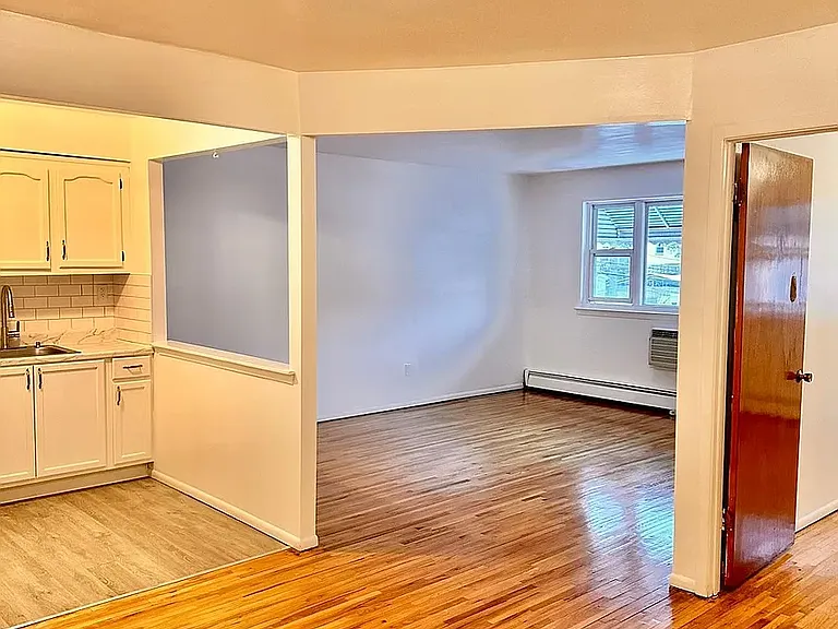 4029 Wilder Ave #2 — Photo 3