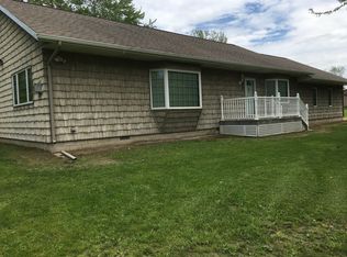 9050 Wallace Rd, Port Austin, MI 48467