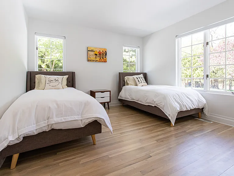 10 Blackwatch Ct — Photo 24