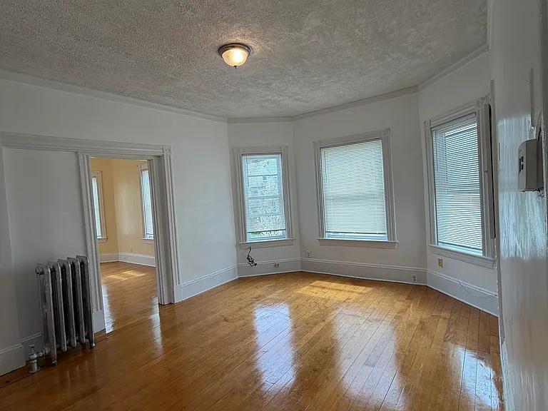 79 French Ave #2 — Photo 3
