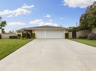 6831 Barkwood Rd, Riverside, CA 92506