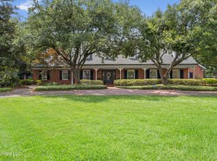 18 53rd Cir, Gulfport, MS 39507