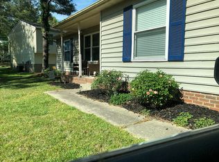 7932 Wynewood Dr, Raleigh, NC 27616