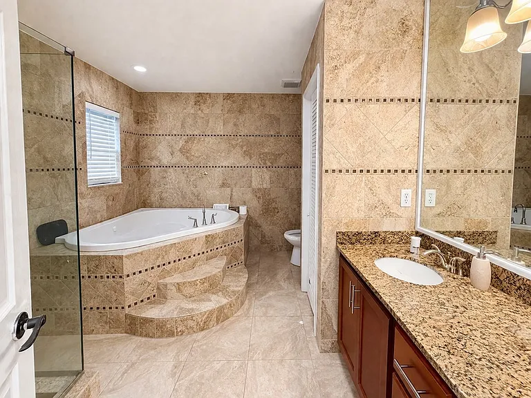 3548 Sauz Dr — Photo 8