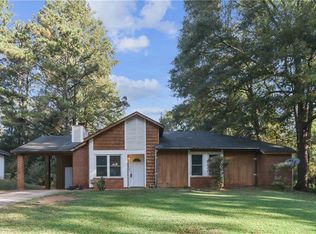 2449 Leslie Brook Dr, Decatur, GA 30035