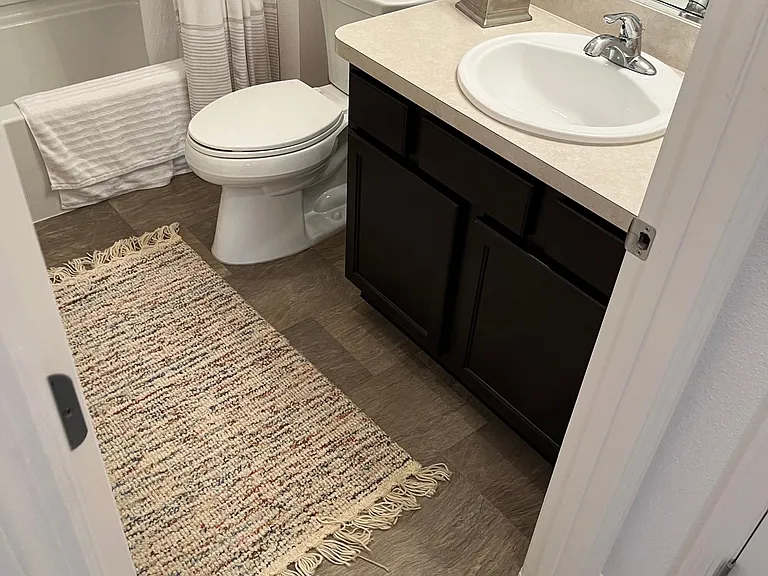 3059 Nutwood Ave — Photo 8