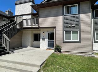 81 Cedar Springs Gdns SW, Calgary, AB T2W5J9