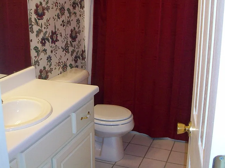 312 Tharpe Dr — Photo 7
