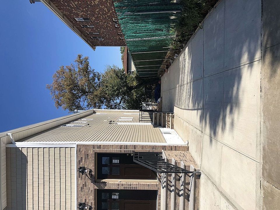 1st image of 133-17 140th St