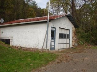 2525 Muddy Run Rd, Mifflintown, PA 17059