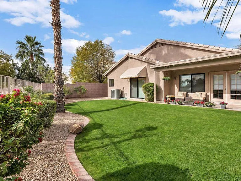 1875 E Oasis Dr — Photo 22
