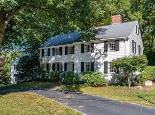 117 Albion Rd, Wellesley, MA 02481