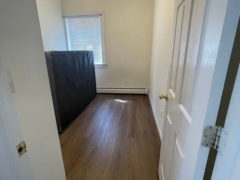 260 Dwight St #F — Photo 32