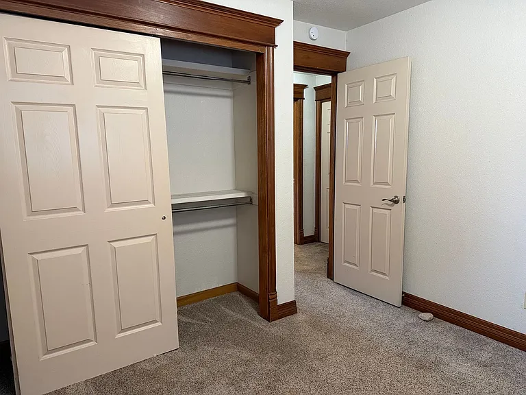 1628 Azalea Dr #4 — Photo 10