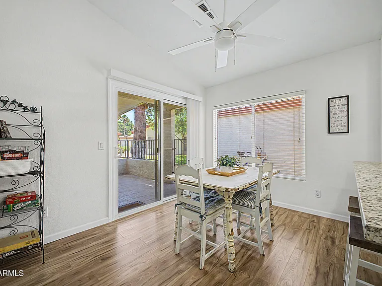 1120 N Val Vista Dr #95 — Photo 3