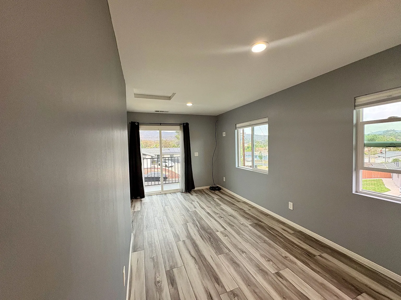 1 bed, 560 sqft, $2,495 — Photo 3