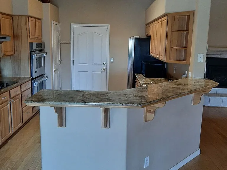 2424 N Leah Ln — Photo 7