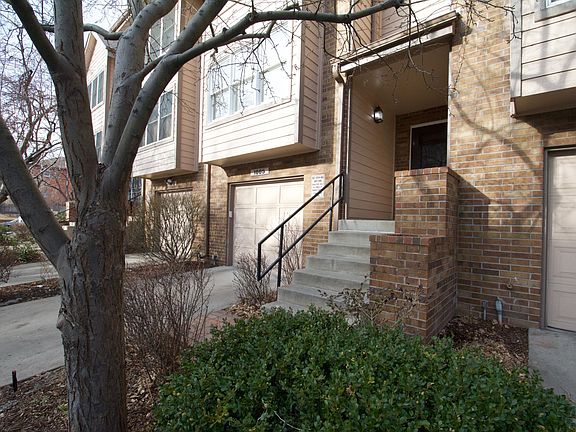 2nd image of 1005 N Pennsylvania St