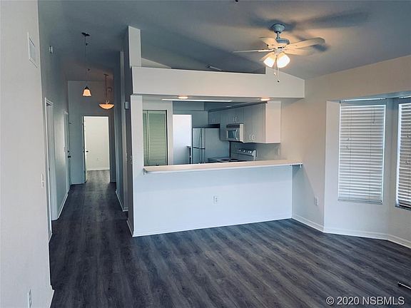 5th image of 404 Bouchelle Dr APT 201