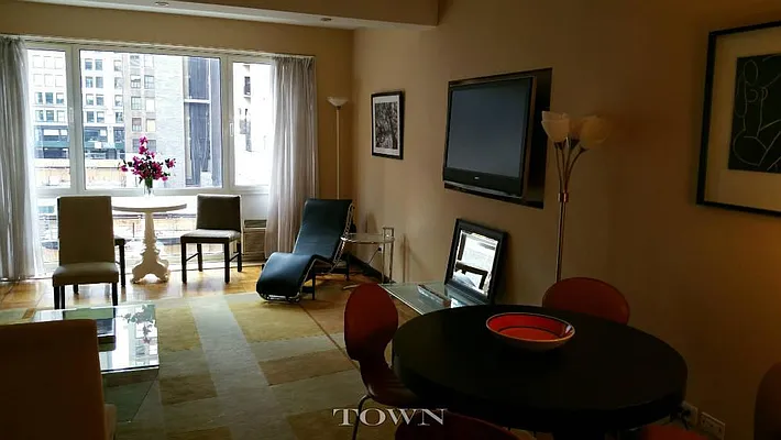 Rented by Town Residential | media 5