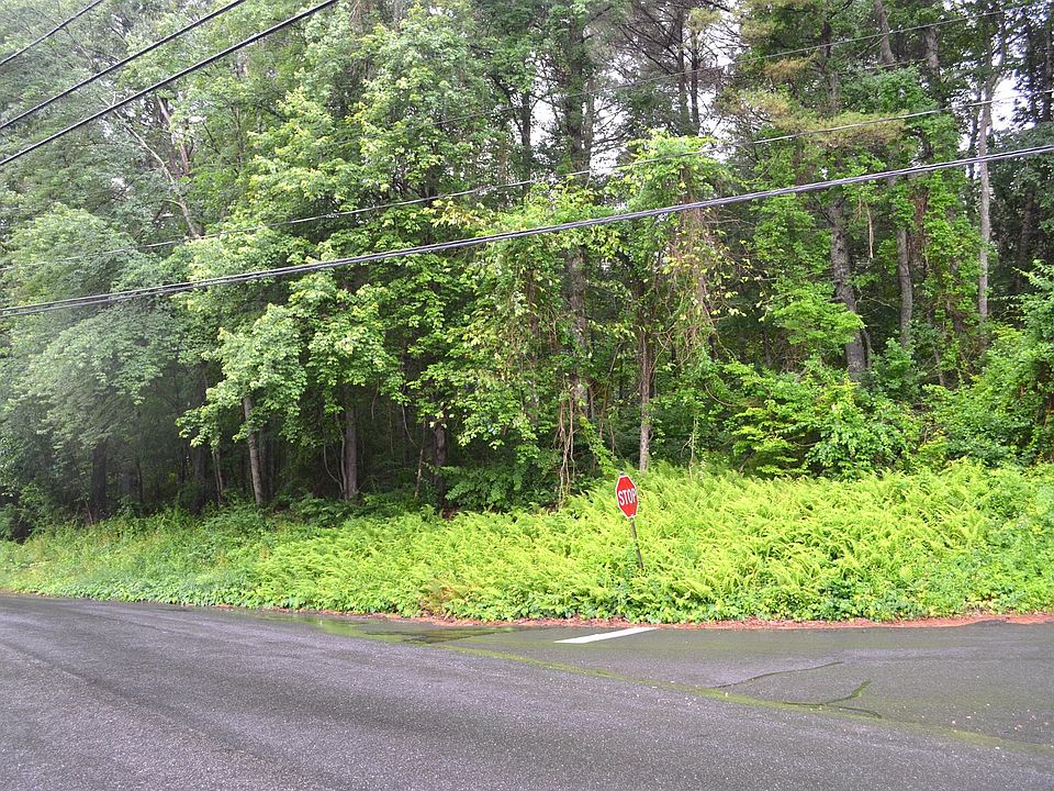 2nd image of 26 Coffey Hill Rd