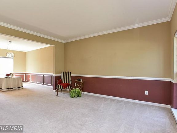 5th image of 2 Colechester Ct