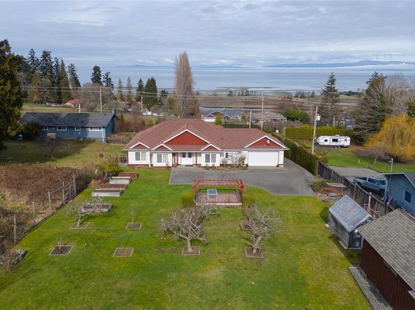 3790 Island Hwy W, Nanaimo, BC V9K 2C7