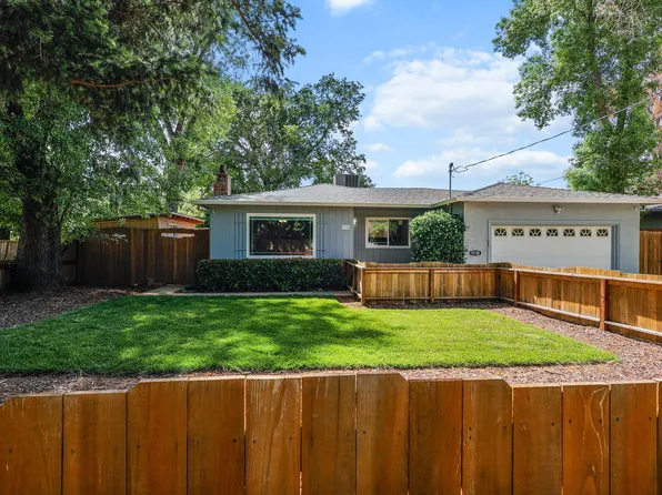 5730 E Bonnyview Rd, Redding, CA 96001