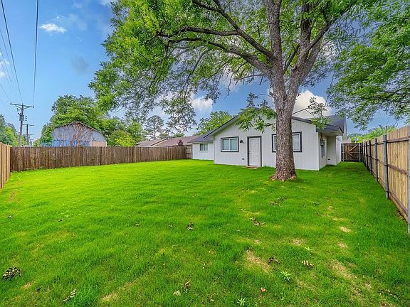 4th image of 1813 Tompkins Dr